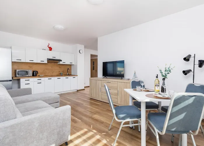 Coast Breeze Stylish By Renters